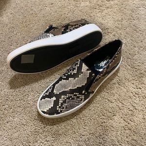 MK slip on shoes